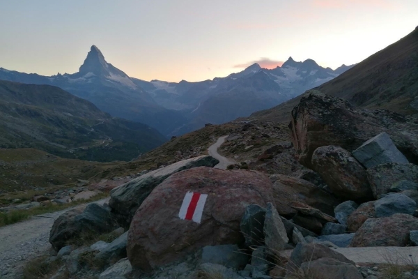 Sonnenuntergang-Seen-Wanderung Zermatt