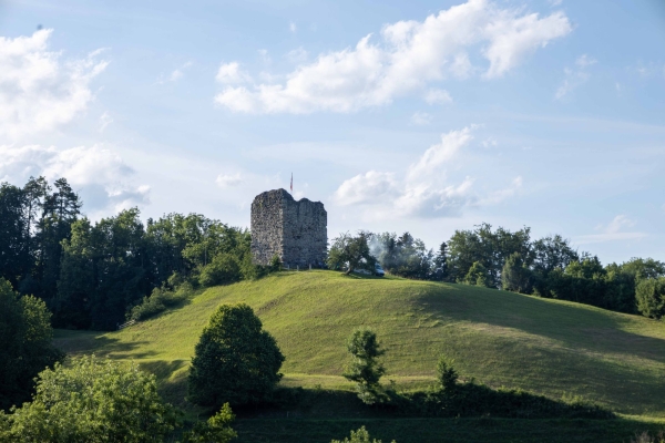 Wandernacht auf dem Ruinenweg