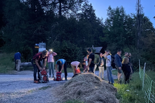 Randonnée au crépuscule et irrigation traditionnelle