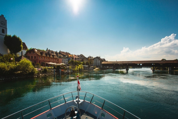 Nachtwanderung mit Schifffahrt und Brunchbuffet auf der Aare
